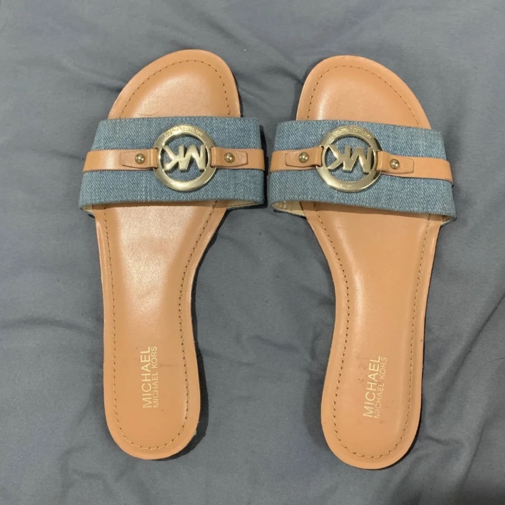 Michael Kors sandals size 6